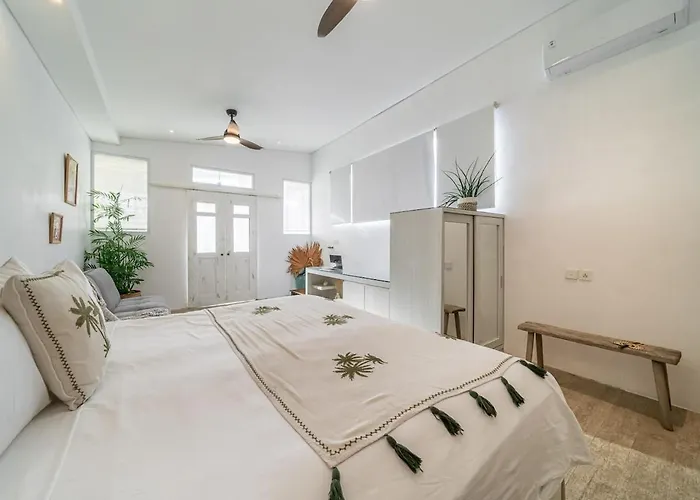 888 Tropical Heart - 1br Pool Семиньяк