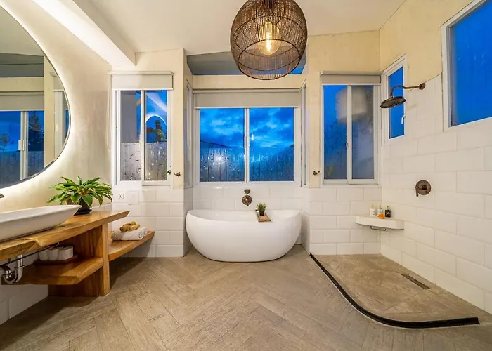 888 Tropical Heart - 1br Pool *