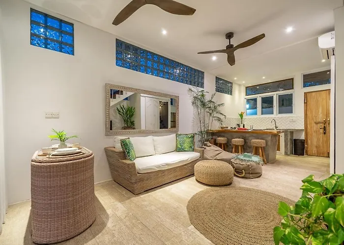 888 Tropical Heart - 1br Pool